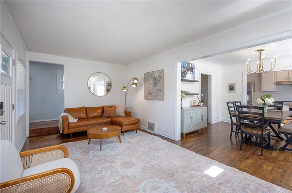 $375,000 | 4809 Rainbow Boulevard, Westwood Hills, KS 66205