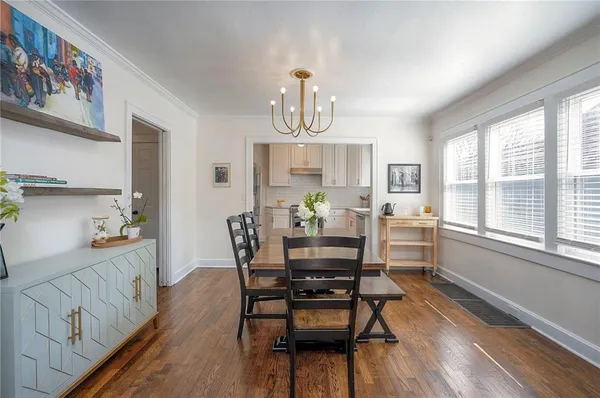 $375,000 | 4809 Rainbow Boulevard, Westwood Hills, KS 66205