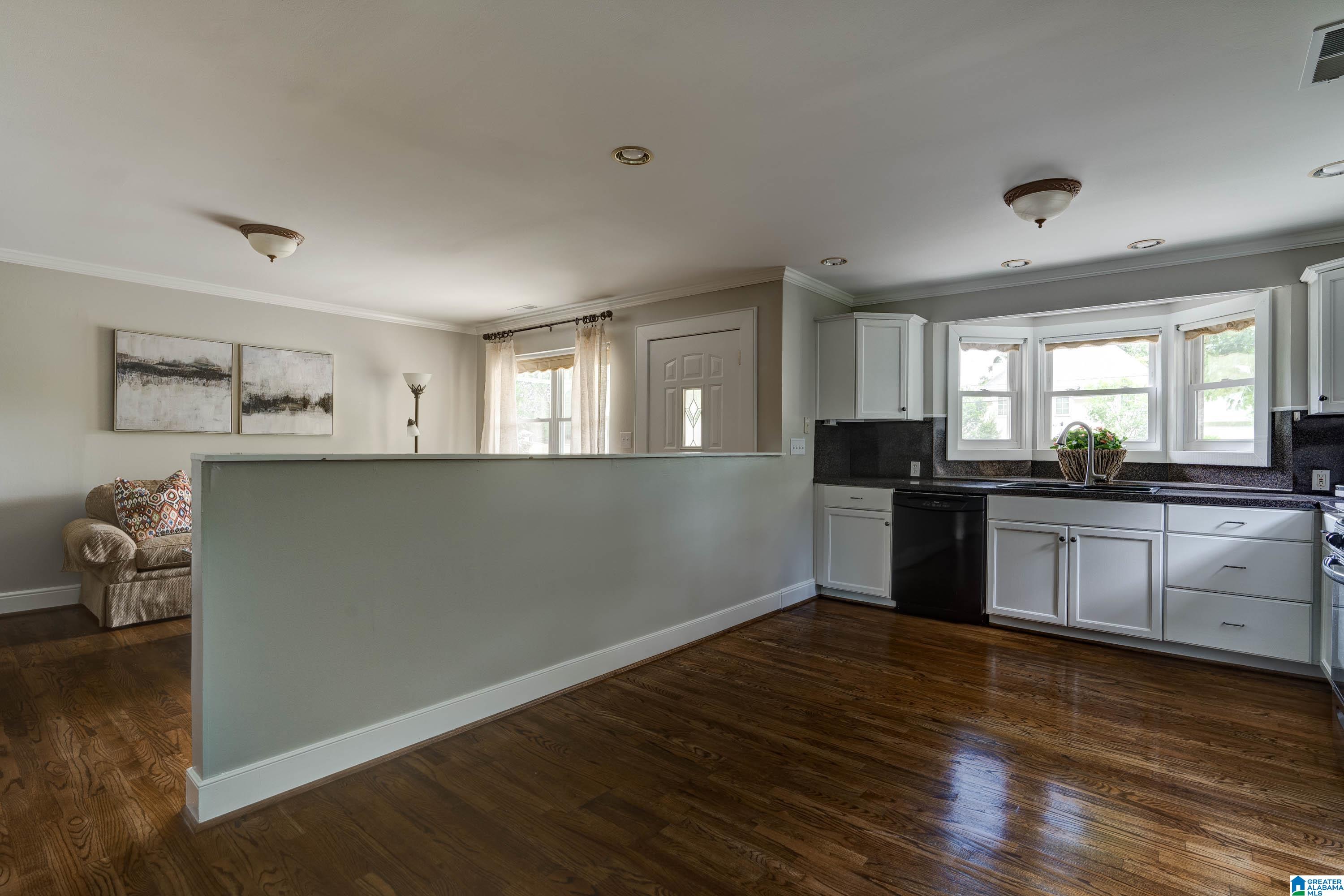 3812 Halbrook Lane Birmingham, AL 35243 - Photo 8 of 29