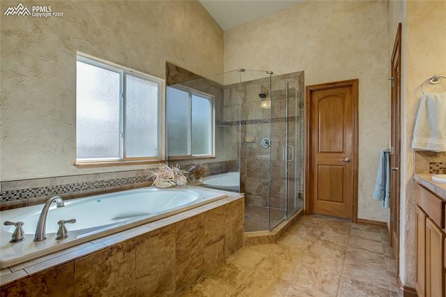 1106 Spectrum Loop Colorado Springs, CO 80921 - Photo 17 of 34 Gallery Image 17
