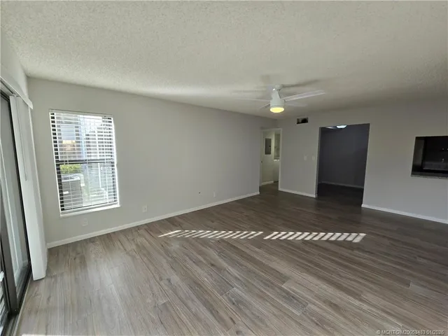 $2,000 | 2114 Southwest Silver Pine Way, Unit 121F1, Palm City, FL 34990