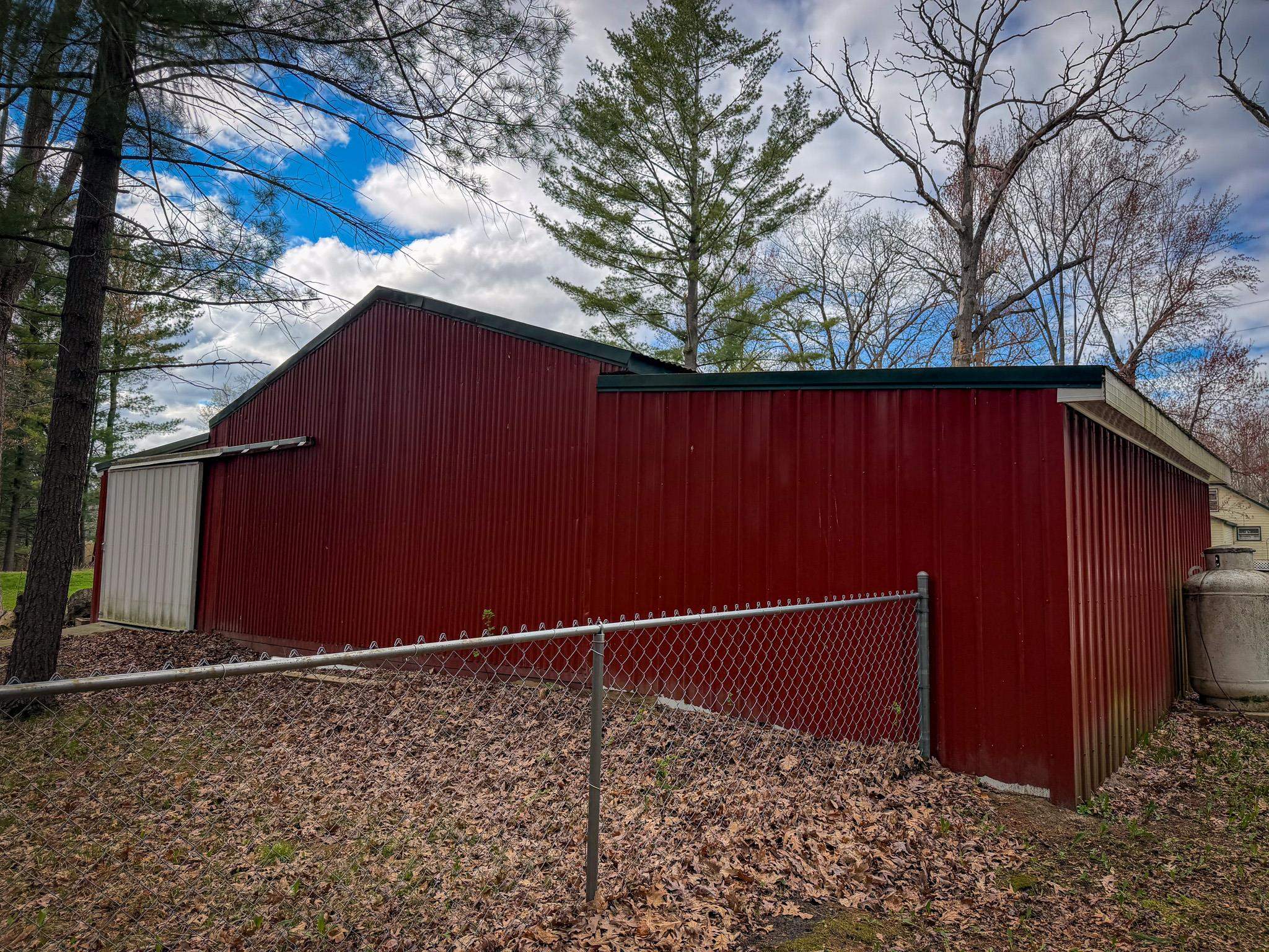 3042 East Stockwell Road Harrison, MI 48625 - Photo 33 of 38