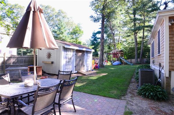 20 Byrne Road Duxbury, MA 02332 - Photo 6 of 25 Gallery Image 6