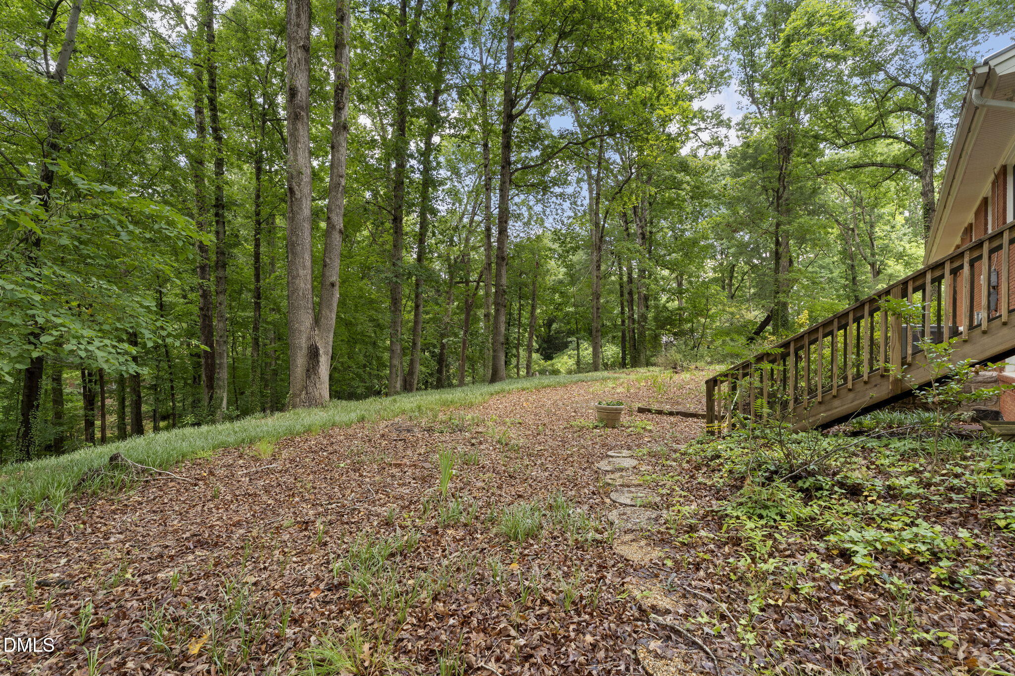 4419 Laurel Hills Road Raleigh, NC 27612 - Photo 36 of 41