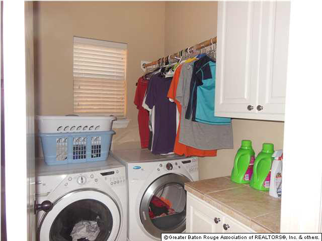 5668 Hidden Ridge Lane Baton Rouge, LA 70816 - Photo 18 of 21