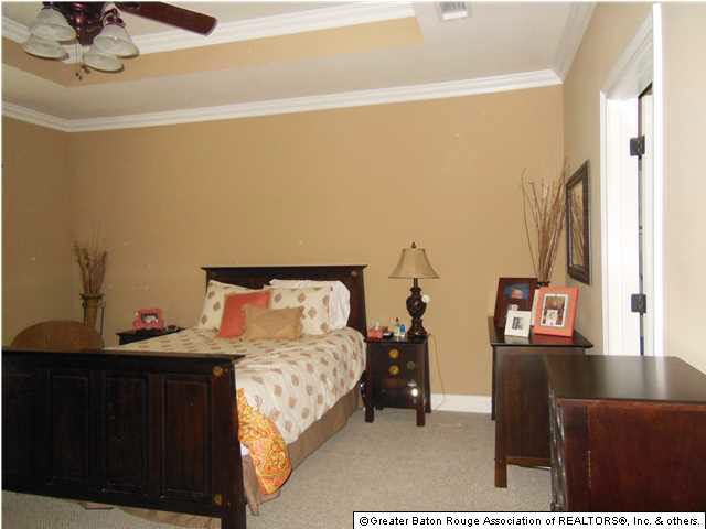 5668 Hidden Ridge Lane Baton Rouge, LA 70816 - Photo 9 of 21