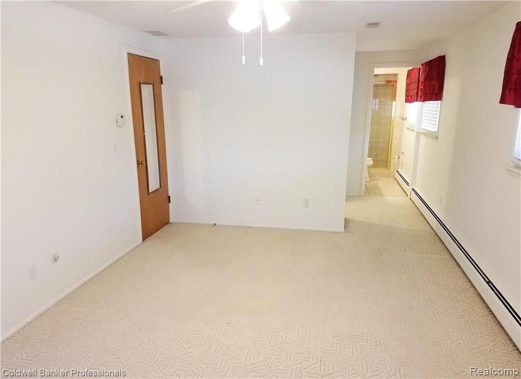 30112 Wicklow Road Farmington Hills, MI 48334 - Photo 23 of 45