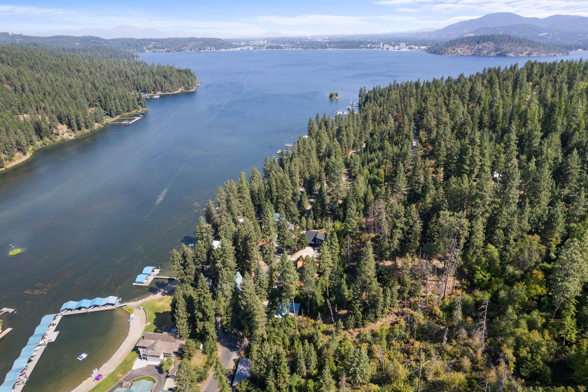1044 West Kidd Island Road Coeur D'Alene, ID 83814 - Photo 4 of 39
