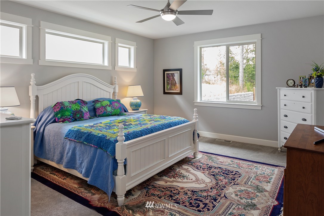 4813 Castleton Road Southwest Port Orchard, WA 98367 - Photo 11 of 19 Gallery Image 11