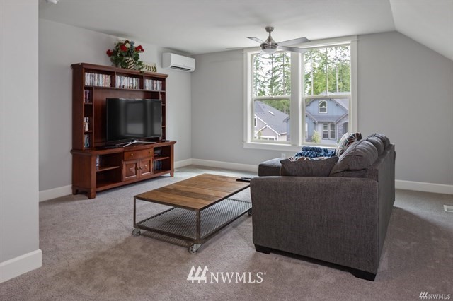 4813 Castleton Road Southwest Port Orchard, WA 98367 - Photo 9 of 19 Gallery Image 9