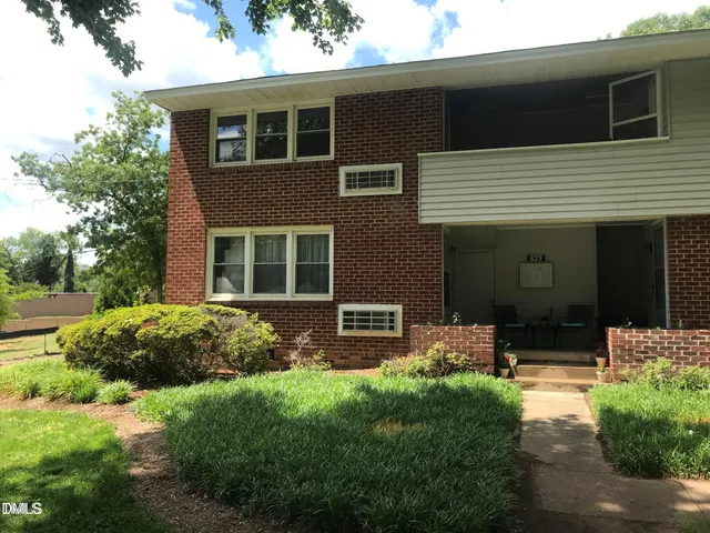 $1,195 | 623 Daniels Street, Unit A, Raleigh, NC 27605