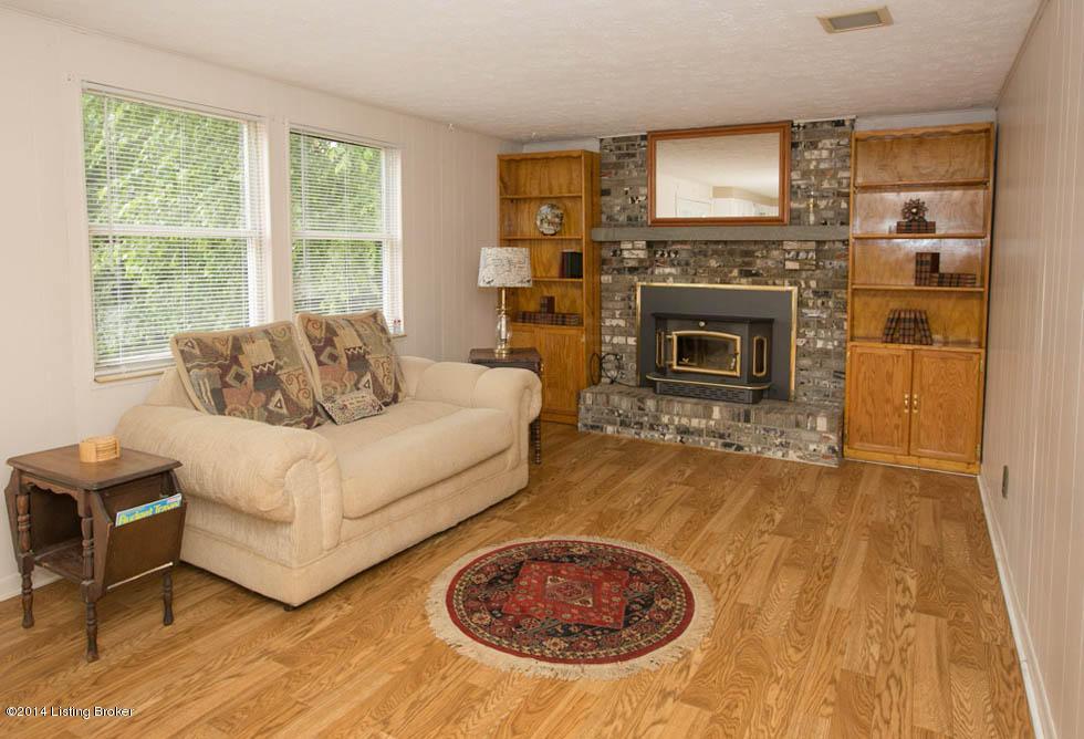 7706 Johnson School Road Louisville, KY 40291 - Photo 2 of 34 13