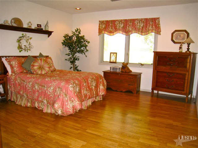 11831 Church Road Decatur, IN 46733 - Photo 17 of 28