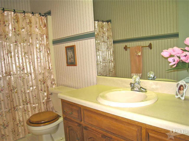 11831 Church Road Decatur, IN 46733 - Photo 24 of 28