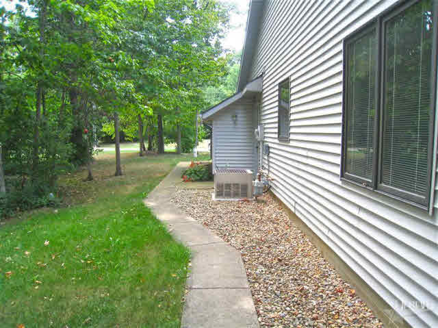 11831 Church Road Decatur, IN 46733 - Photo 26 of 28
