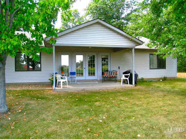 11831 Church Road Decatur, IN 46733 - Photo 4 of 28