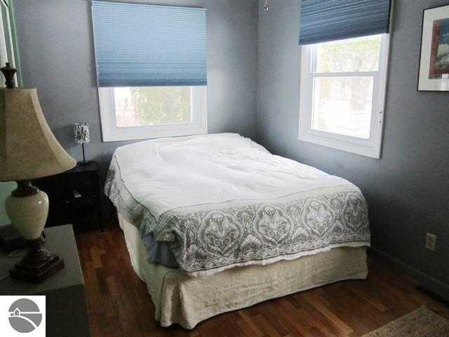 542 Bloomfield Road Traverse City, MI 49686 - Photo 24 of 33 1741429-23.JPG