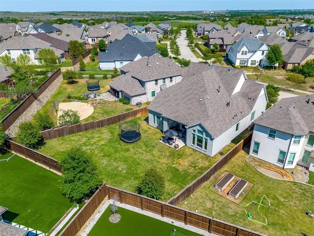 $874,500 | 13724 Leatherstem Lane, Fort Worth, TX 76008