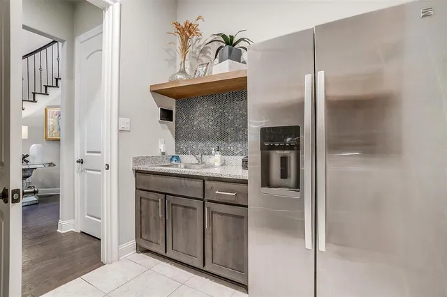 $874,500 | 13724 Leatherstem Lane, Fort Worth, TX 76008