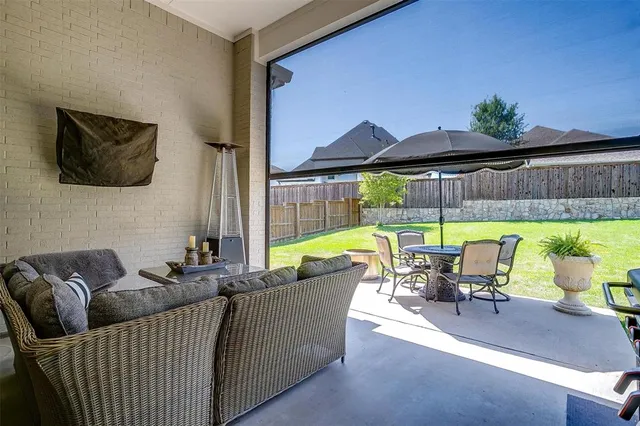 $874,500 | 13724 Leatherstem Lane, Fort Worth, TX 76008