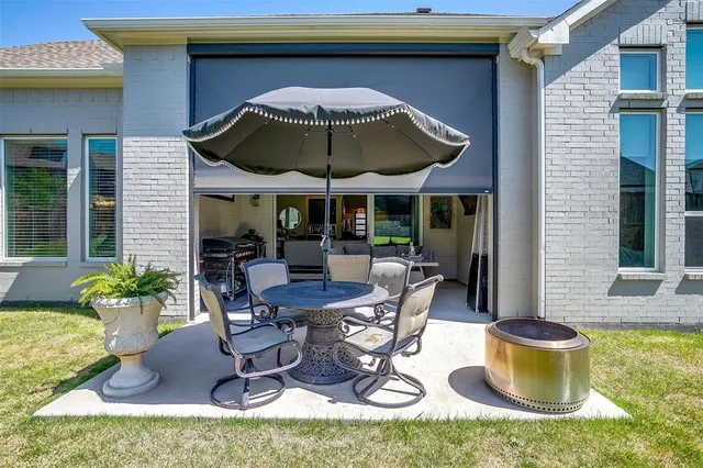 $874,500 | 13724 Leatherstem Lane, Fort Worth, TX 76008