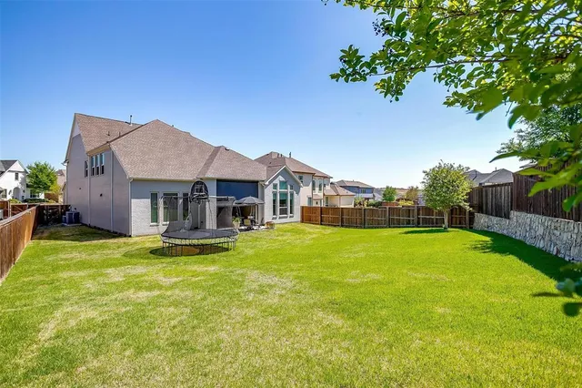 $874,500 | 13724 Leatherstem Lane, Fort Worth, TX 76008