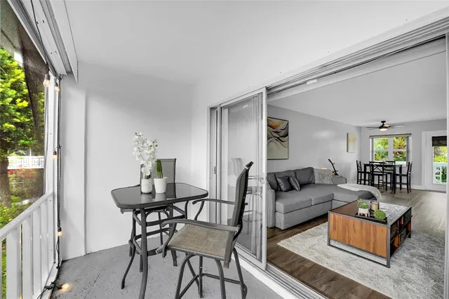 $172,500 | 2161 Northeast 42nd Court, Unit 215, Lighthouse Point, FL 33064