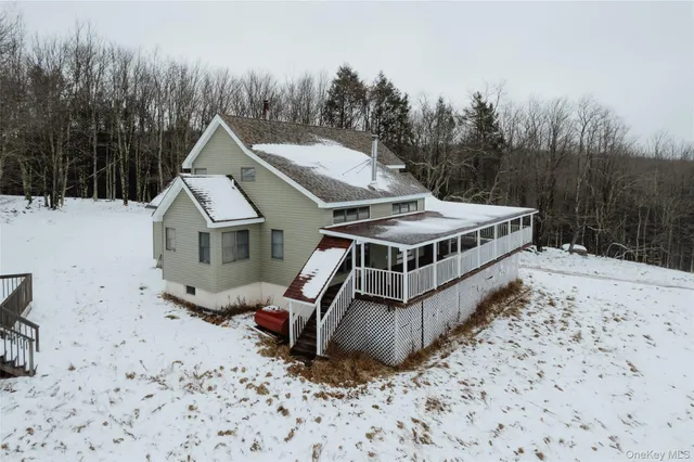 $595,000 | 26 Beckys Hill Road, Loch Sheldrake, NY 12759