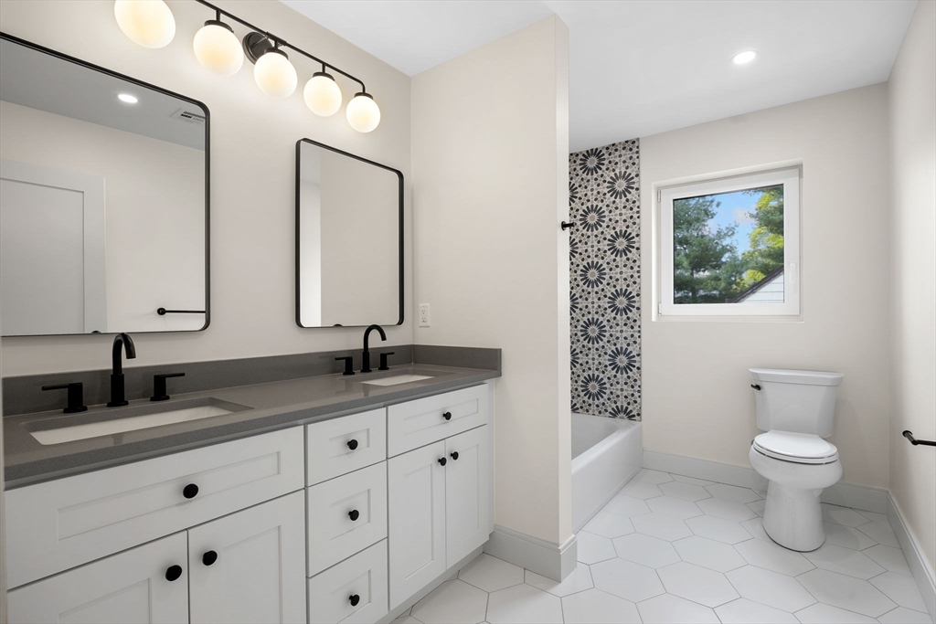 148 Myrtle Street, Unit 4 Melrose, MA 02176 - Photo 12 of 35