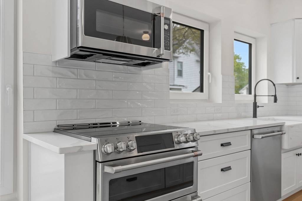 148 Myrtle Street, Unit 4 Melrose, MA 02176 - Photo 7 of 35