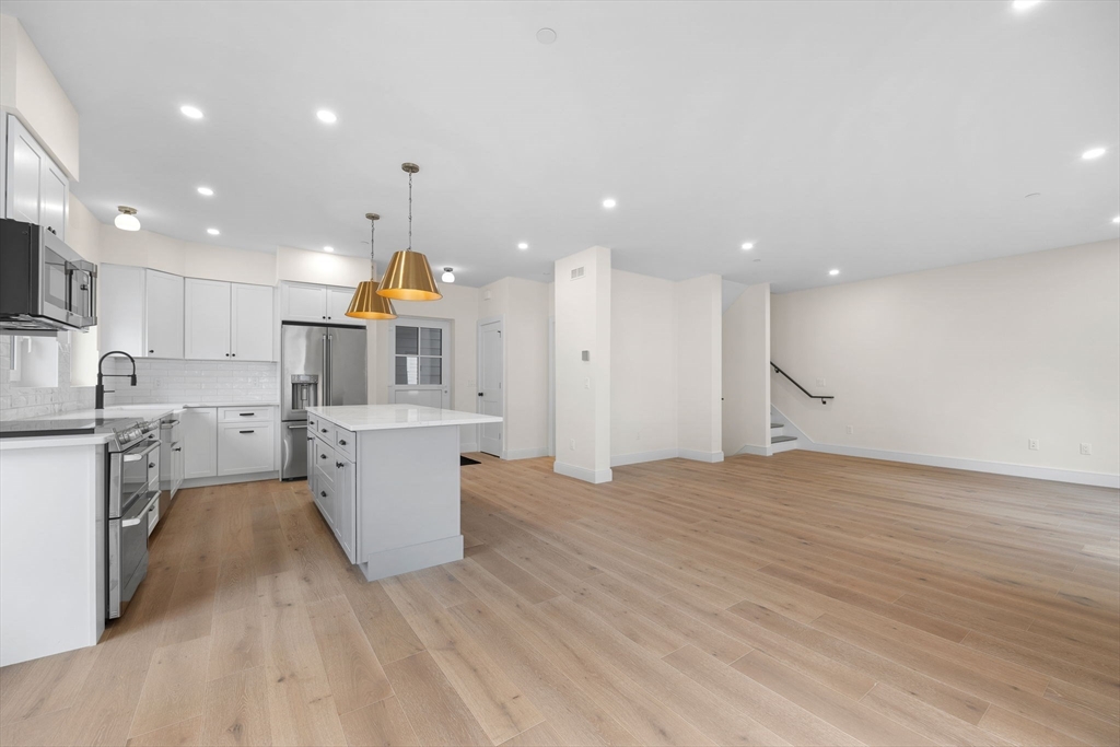148 Myrtle Street, Unit 4 Melrose, MA 02176 - Photo 8 of 35
