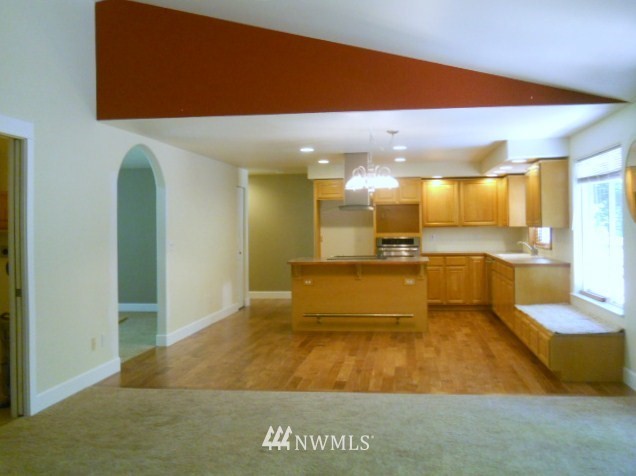 13481 Forsman Road Southeast Olalla, WA 98359 - Photo 2 of 20 Gallery Image 2