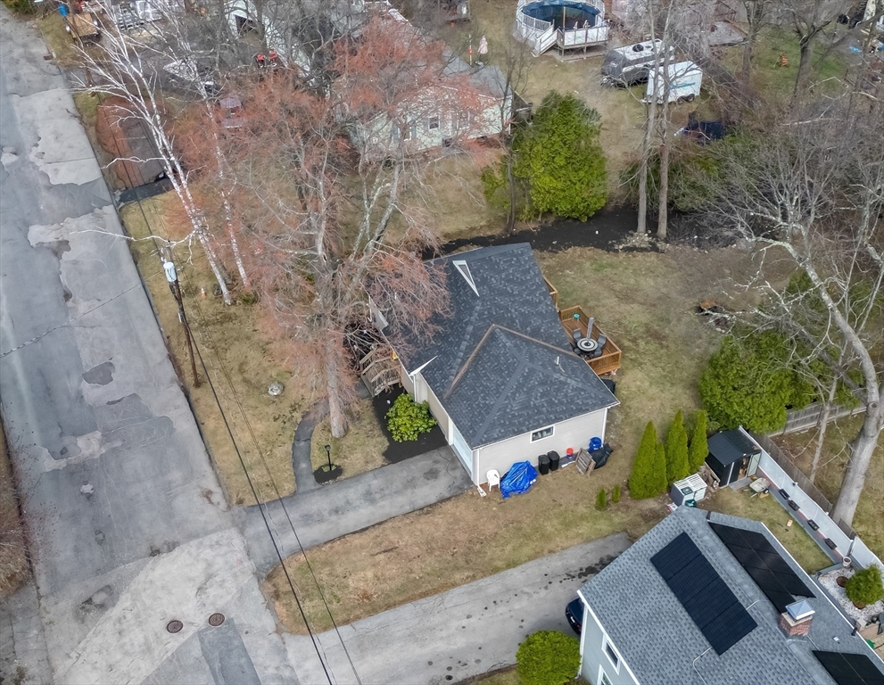 38 Hapgood Road Worcester, MA 01605 - Photo 3 of 37 Gallery Image 3
