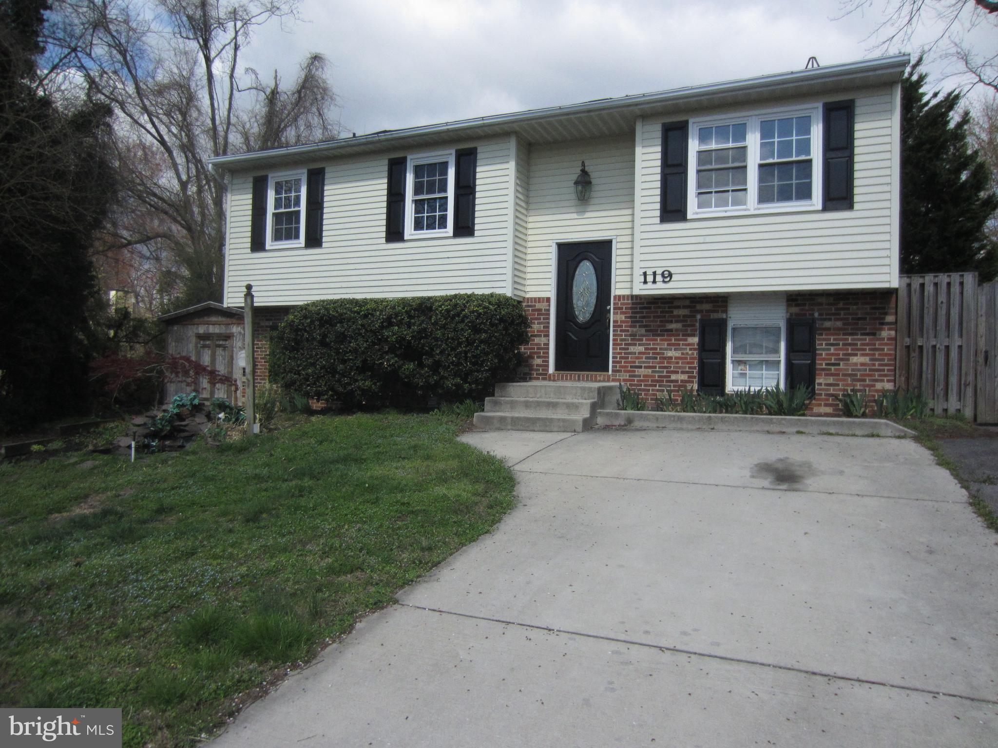 119 Bar Harbor Road Pasadena, MD 21122 - Photo 1 of 29 Gallery Image 1