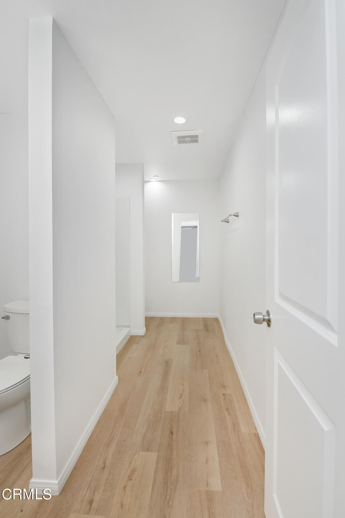 296 Foothill Drive Fillmore, CA 93015 - Photo 13 of 17 a view of empty room with wooden floor