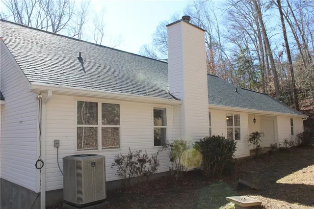 $589,000 | 197 Holly Lane, Dahlonega, GA 30533