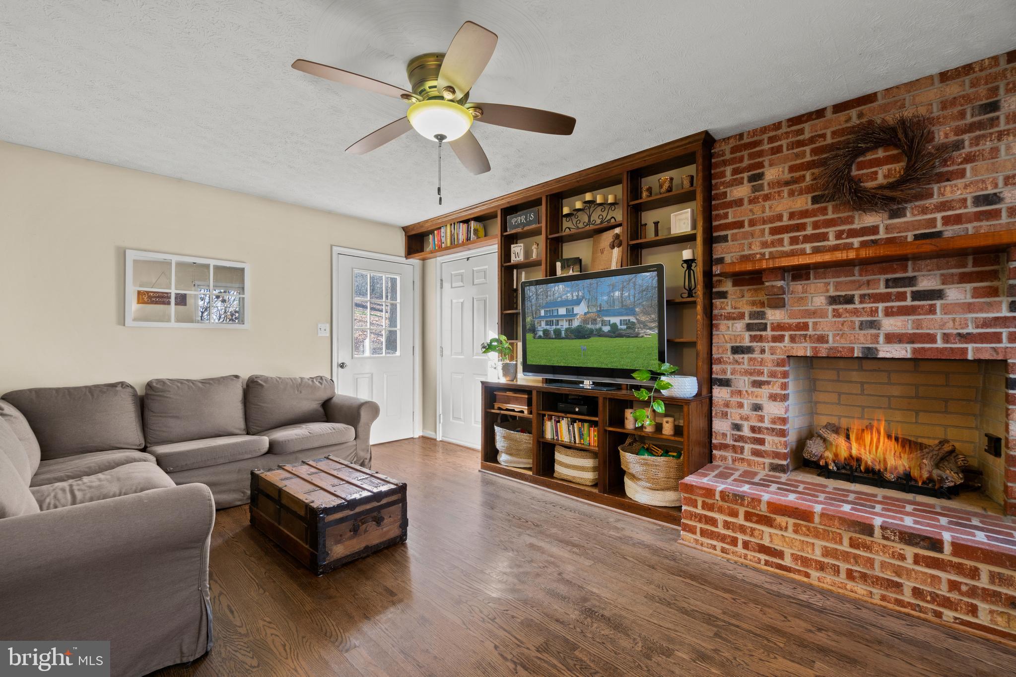 21894 Blue Ridge Mountain Road Paris, VA 20130 - Photo 17 of 39 Gallery Image 17