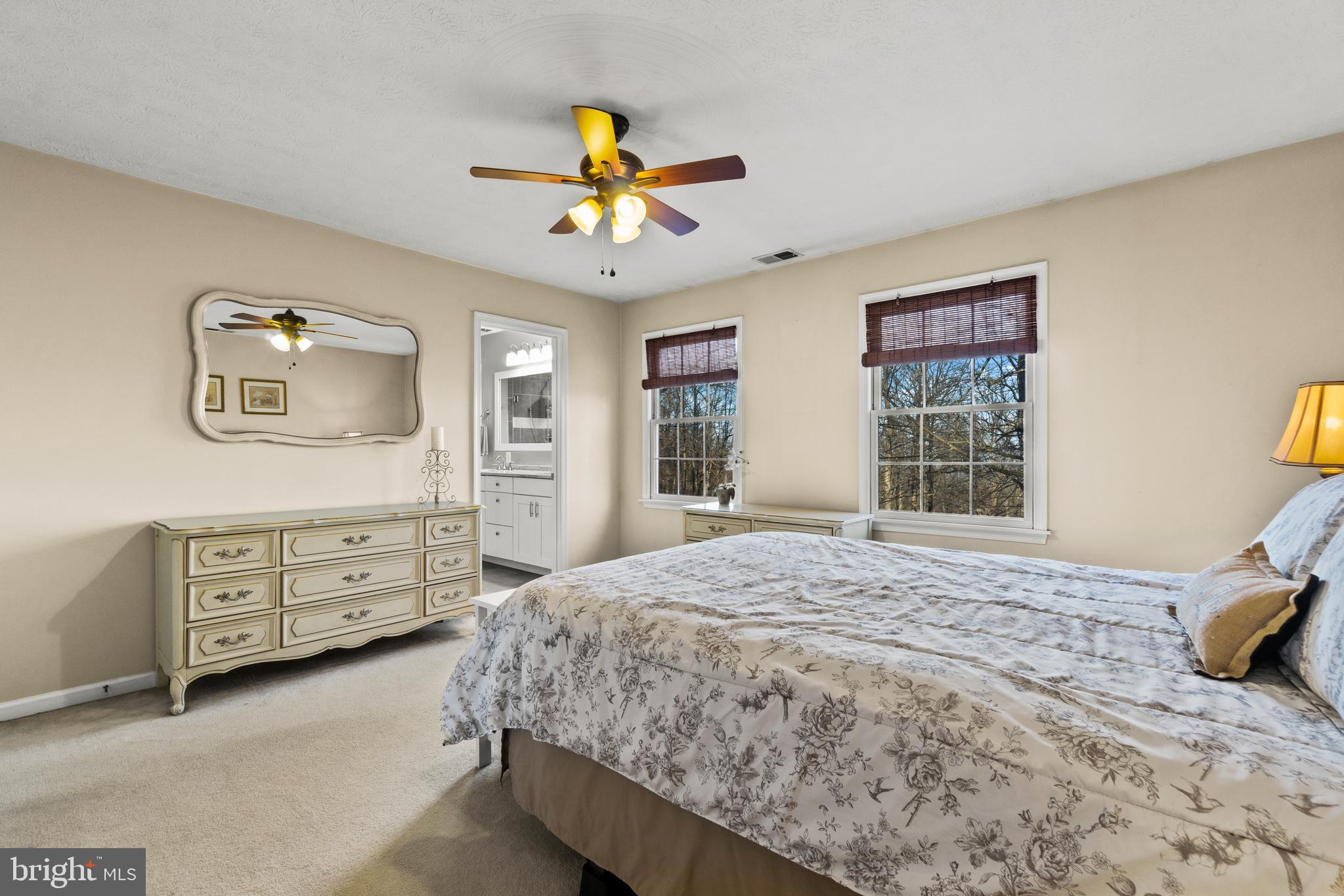 21894 Blue Ridge Mountain Road Paris, VA 20130 - Photo 24 of 39 Gallery Image 24