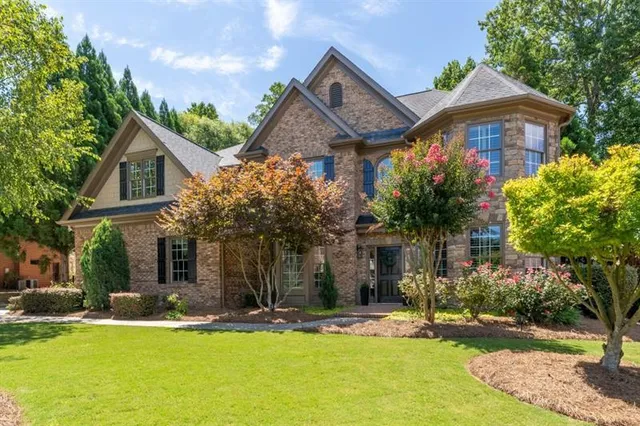 $875,000 | 5885 Trailwood Court, Suwanee, GA 30024