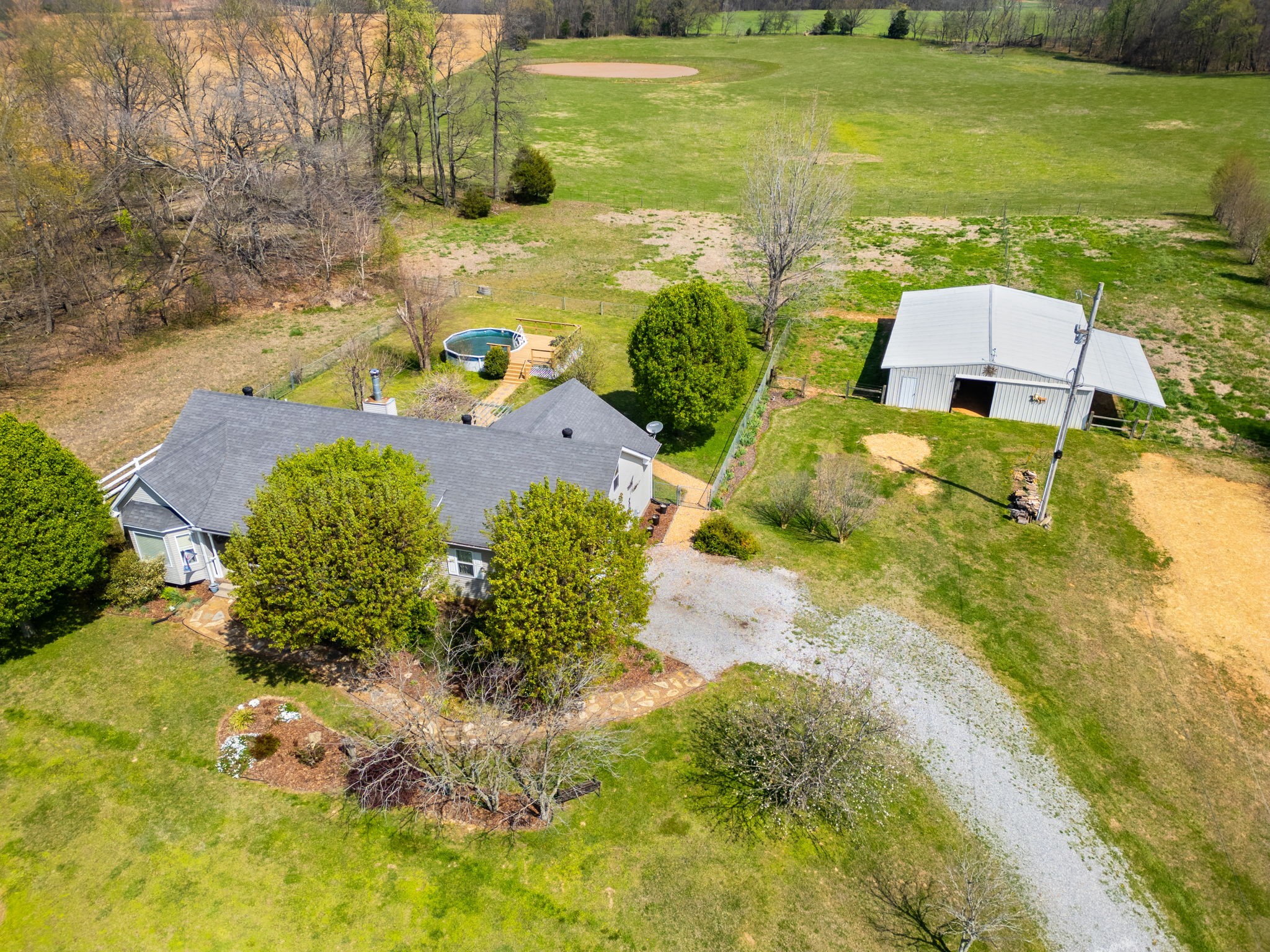 4760 Barren Plains Road Springfield, TN 37172 - Photo 12 of 47 a view of a city with an ocean