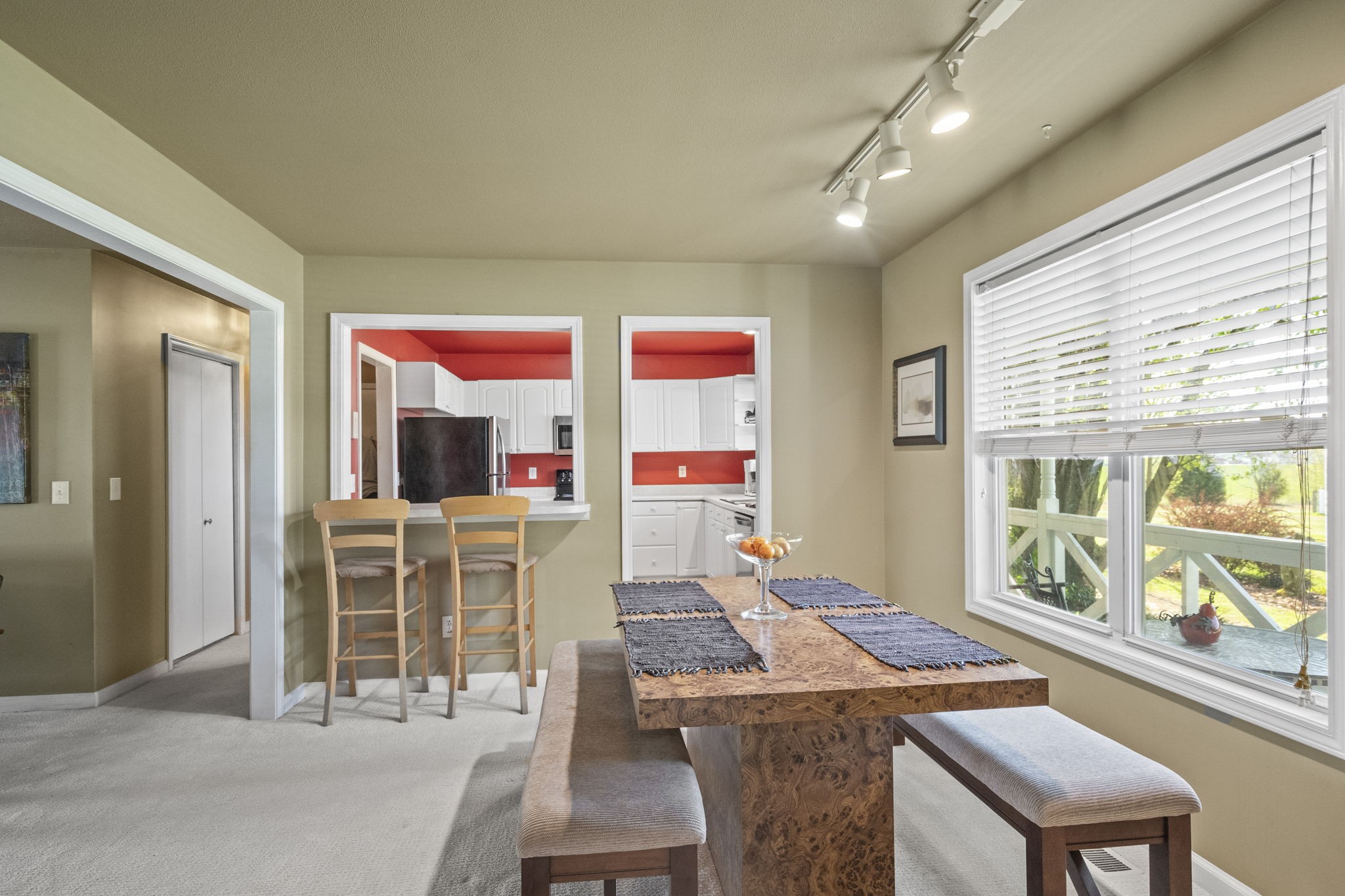 4760 Barren Plains Road Springfield, TN 37172 - Photo 25 of 47 a dining room with wooden floor and large window