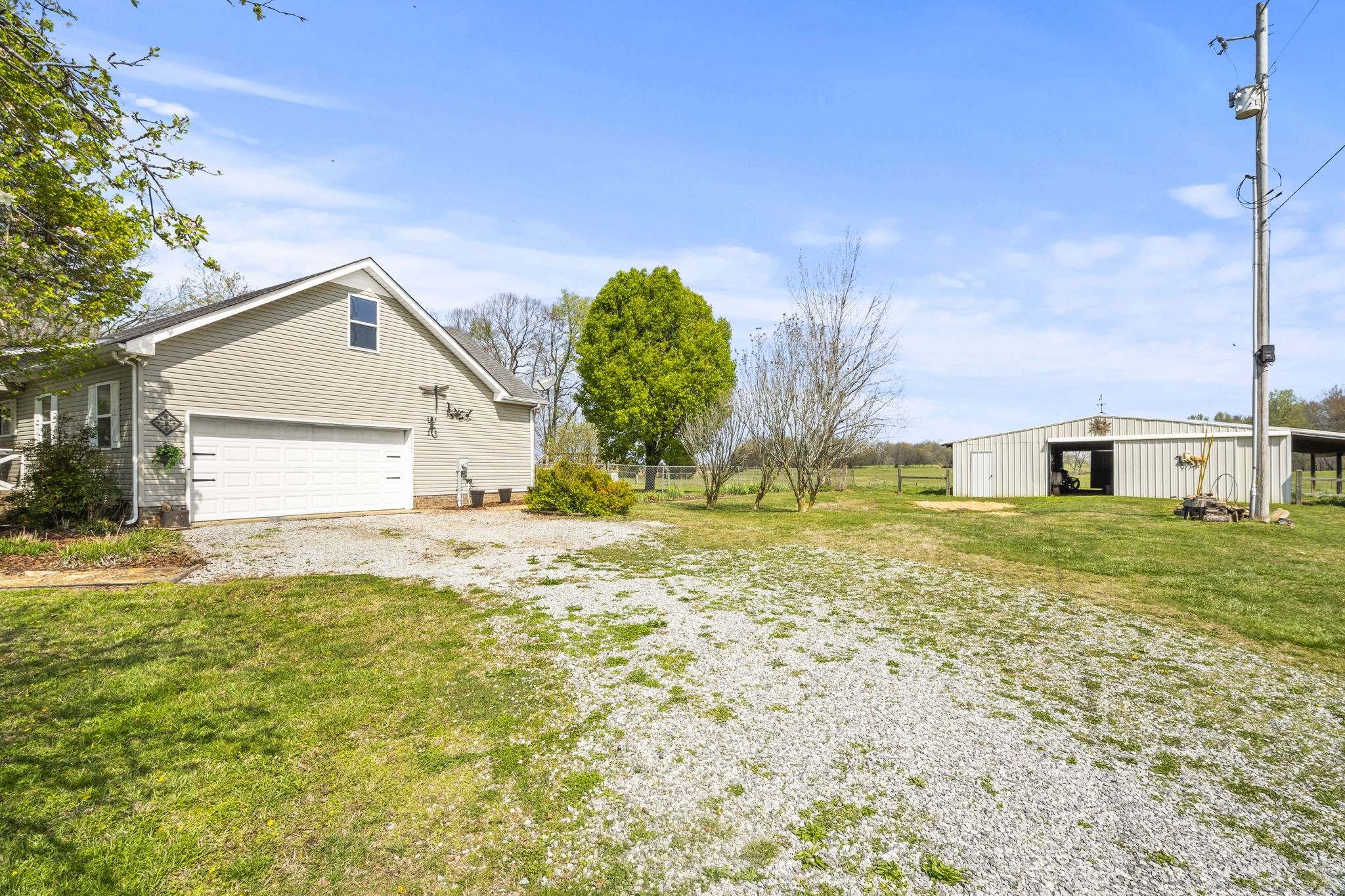 4760 Barren Plains Road Springfield, TN 37172 - Photo 39 of 47 a house view with a garden space