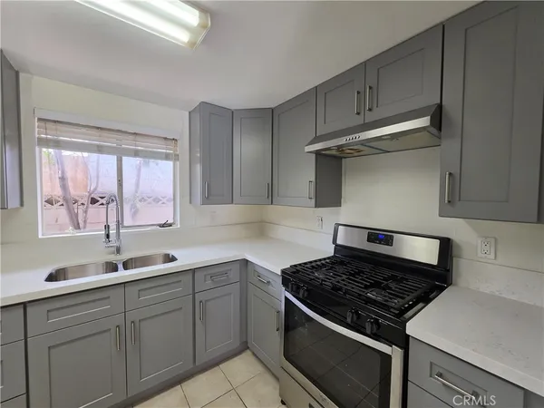 $2,850 | 270 Joann Street, Unit B, Costa Mesa, CA 92626