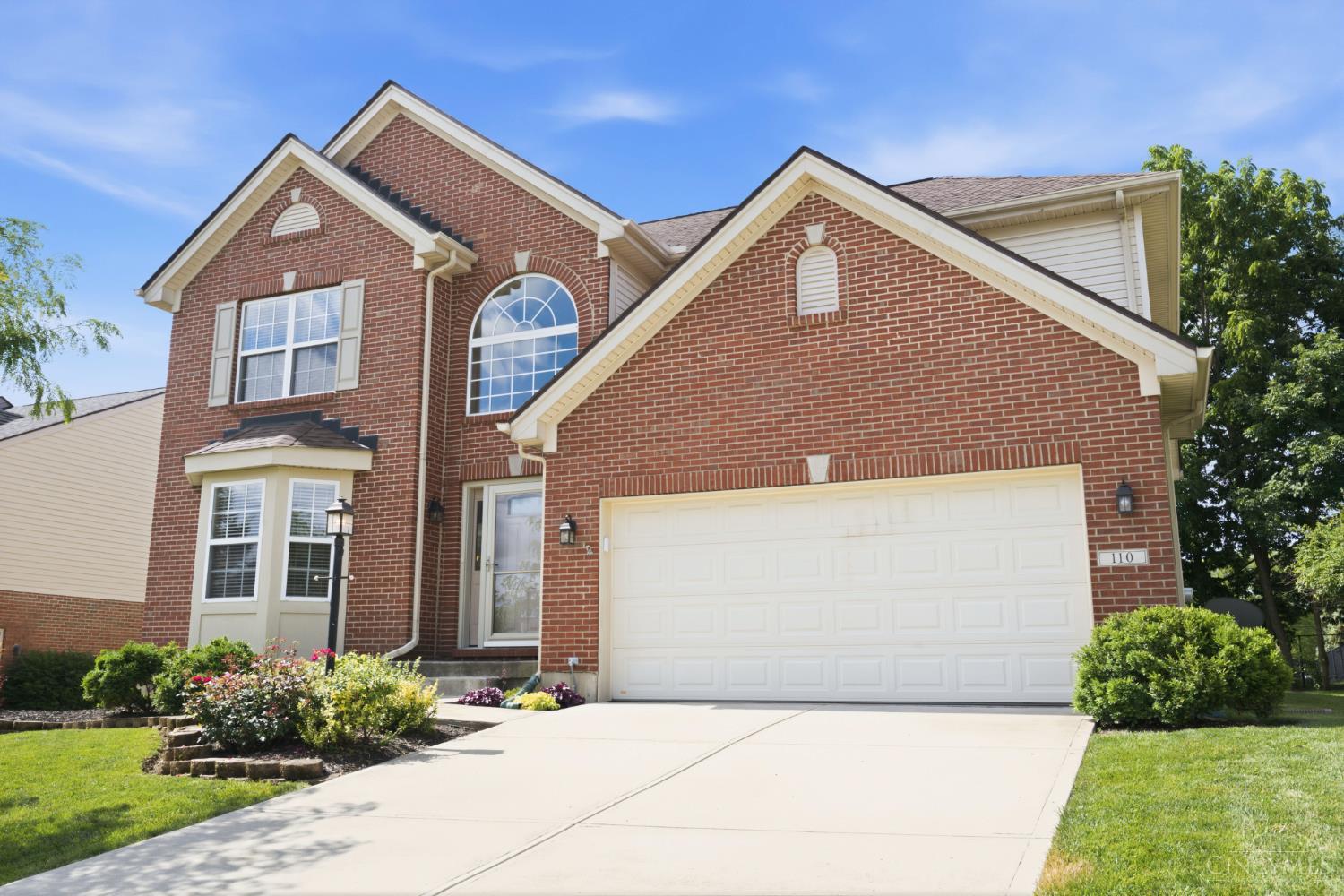 110 Turf View Monroe, OH 45050 - Photo 3 of 79
