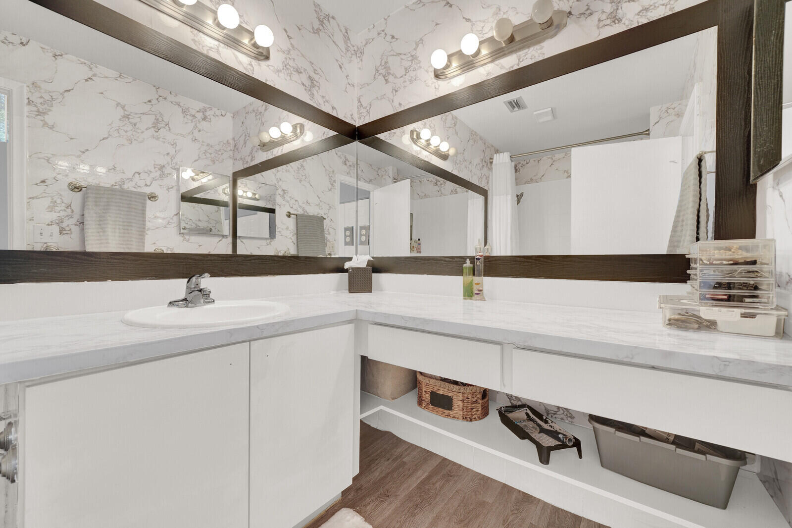 8850 Ranta Court, Unit D Boynton Beach, FL 33436 - Photo 16 of 25 Primary Bathroom