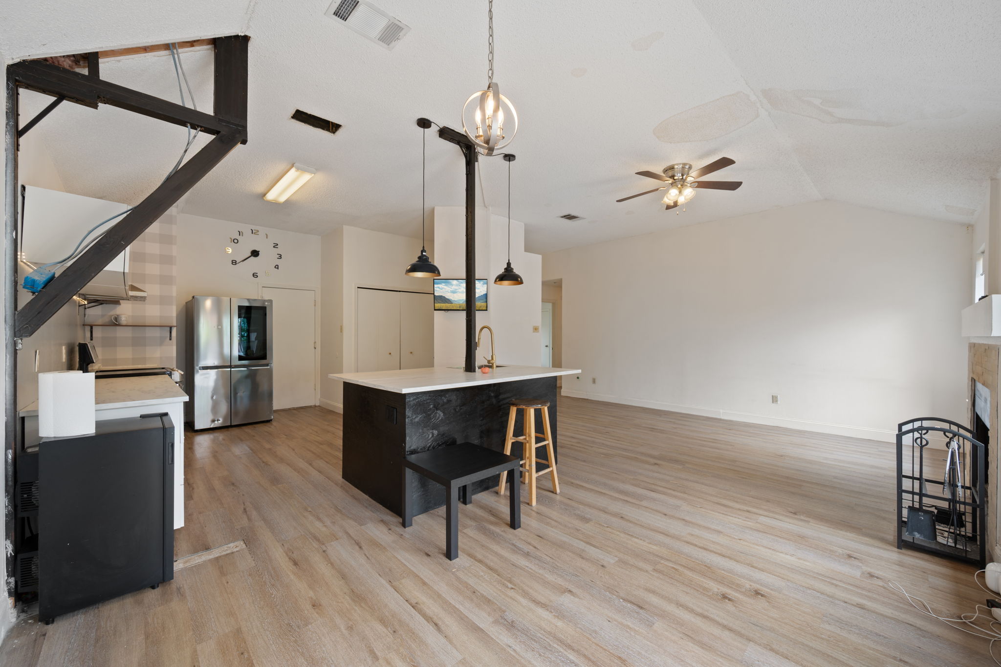 12501 Fallen Tower Lane Austin, TX 78753 - Photo 17 of 31 a view of dining room with furniture and wooden floor