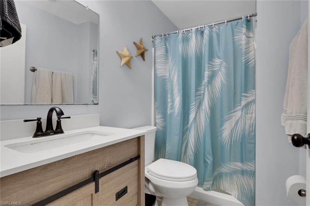 640 27th Street Southwest Naples, FL 34117 - Photo 36 of 46 In-law/Guest Suite