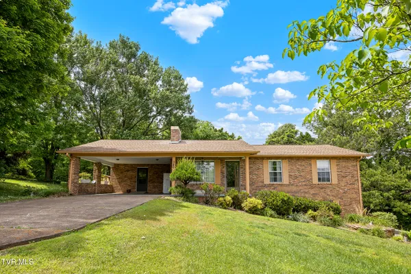 $315,000 | 340 West Hills Drive, Mosheim, TN 37818