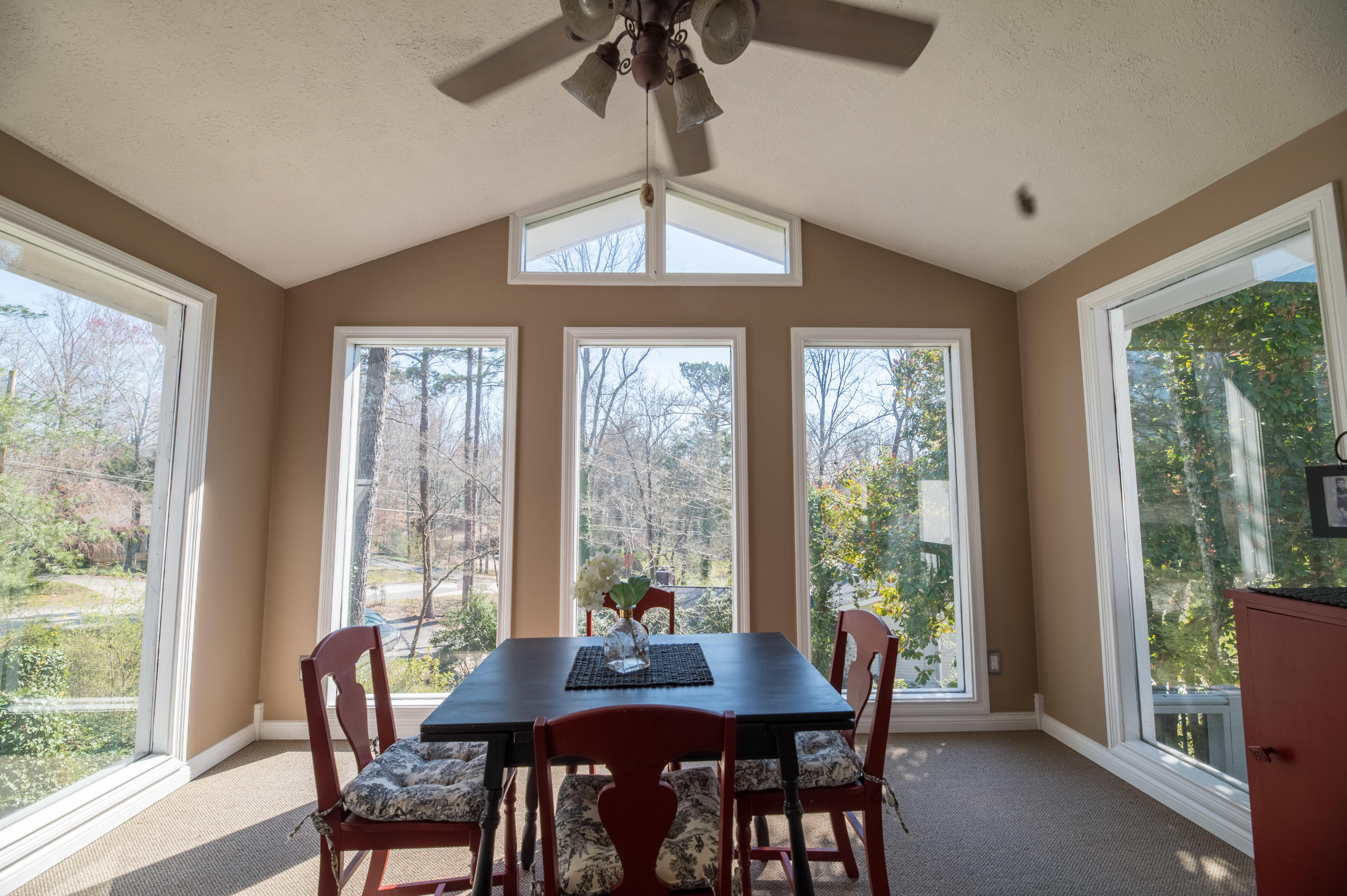 147 Nebraska Avenue Oak Ridge, TN 37830 - Photo 14 of 38 147Nebraska-120