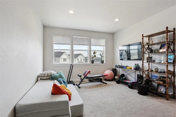 $3,800 | 2862 East 103rd Avenue, Thornton, CO 80229